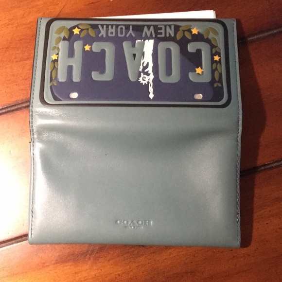 COACH NY Phone Wallet - Picture 5 of 5